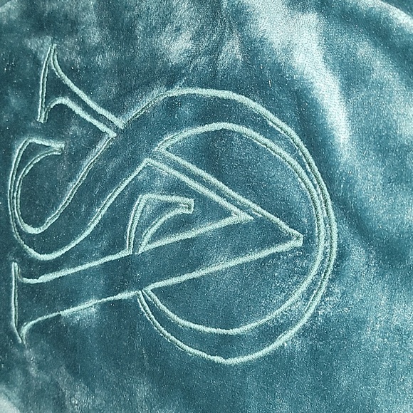 New green olive broidered Victoria's Secret set robe M/L and slippers  size S - Picture 10 of 11